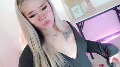 Snapshot of filipina_slutty69xxx chatting on 07/24/26, 05:55 Angela DONT FORGET TO FOLLOW AND GIVE ME APPRECIATION online show from 07/24/26, 05:55