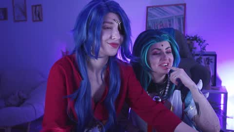 cap and Lana  online show from 12/08/24, 02:52