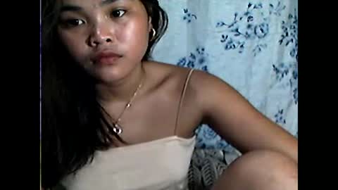 filipinagirl_18 online show from 05/02/26, 09:36