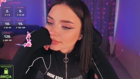 Snapshot of filister666 chatting on 01/03/25, 09:15 LEEN online show from 01/03/25, 09:15