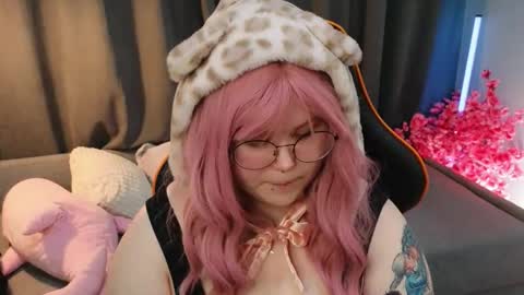 - online show from 02/20/26, 11:32