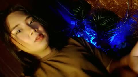 Cassandra Madrigal online show from 02/11/26, 09:42