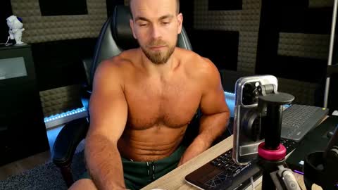 Nick online show from 09/08/25, 04:39