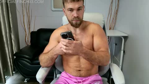 Nick online show from 04/05/26, 02:36