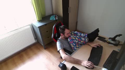 Jane and Findo online show from 12/29/24, 12:23