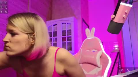 Lady online show from 05/07/26, 05:18