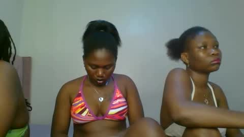 Snapshot of fine_melanie chatting on 02/04/26, 10:21 melanie online show from 02/04/26, 10:21