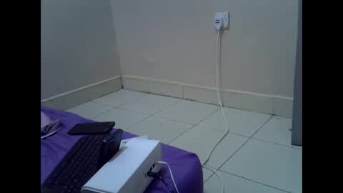 Snapshot of fine_nes chatting on 05/12/26, 05:04 fine_nes online show from 05/12/26, 05:04