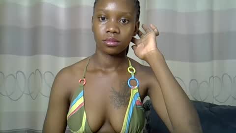 Snapshot of fine_queen12 chatting on 01/18/25, 05:52 fine_queen12 online show from 01/18/25, 05:52