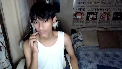 fineboii_rey18 online show from 04/20/26, 08:17