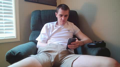 Snapshot of finnabun33 chatting on 06/08/26, 05:35 Jake I am Bicurious online show from 06/08/26, 05:35