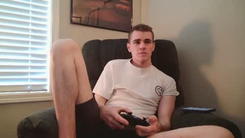 Snapshot of finnabun33 chatting on 07/07/26, 08:24 Jake I am Bicurious online show from 07/07/26, 08:24