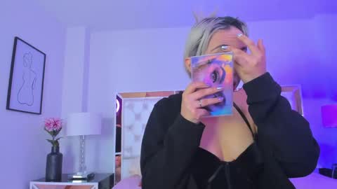 finnky1 online show from 02/05/25, 03:34