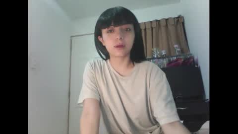 finnky1 online show from 10/26/25, 02:50