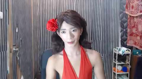 Snapshot of fiona908995 chatting on 04/25/26, 11:02 fiona908995 online show from 04/25/26, 11:02