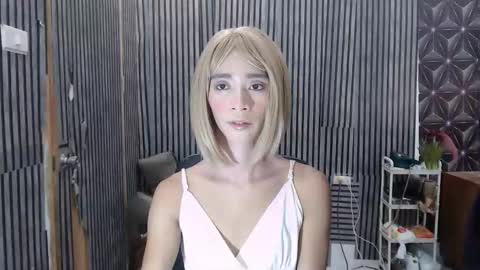 Snapshot of fiona908995 chatting on 05/01/26, 10:42 fiona908995 online show from 05/01/26, 10:42