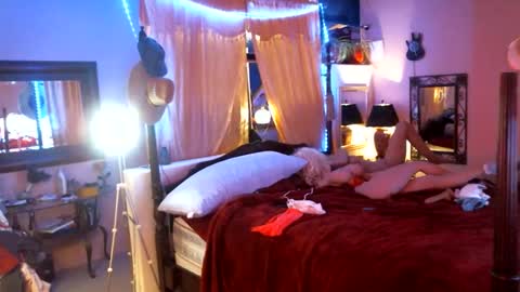 Snapshot of fionajamez chatting on 05/28/26, 05:27 J online show from 05/28/26, 05:27