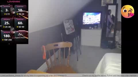 Snapshot of fionna_fineas chatting on 04/26/26, 12:30 Fionna online show from 04/26/26, 12:30