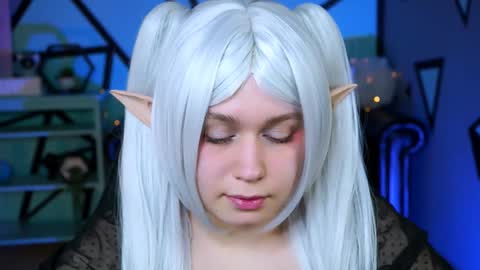 Snapshot of fioramarmoris chatting on 01/03/25, 08:21 fiora online show from 01/03/25, 08:21