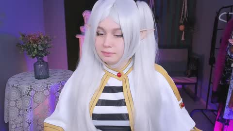 Snapshot of fioramarmoris chatting on 01/12/25, 11:07 fiora online show from 01/12/25, 11:07