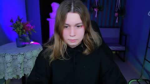 Snapshot of fioramarmoris chatting on 01/26/25, 02:08 fiora online show from 01/26/25, 02:08