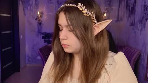 Snapshot of fioramarmoris chatting on 09/13/25, 06:02 fiora online show from 09/13/25, 06:02