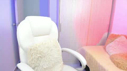 Snapshot of fiorellasantamaria chatting on 05/20/26, 12:06 fiore online show from 05/20/26, 12:06