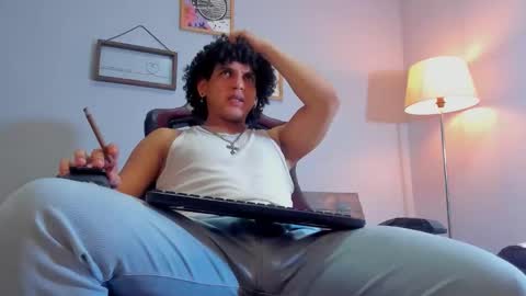 fire_boy69 online show from 09/29/25, 04:12