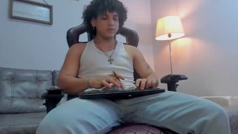 fire_boy69 online show from 09/30/25, 03:06