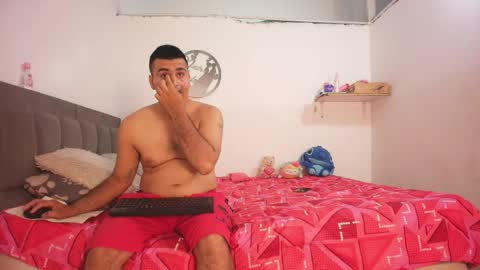 Snapshot of fire_lovex chatting on 05/17/26, 08:55 fire lovex online show from 05/17/26, 08:55