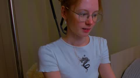 Snapshot of fire_luna chatting on 02/05/26, 05:45 fire_luna online show from 02/05/26, 05:45