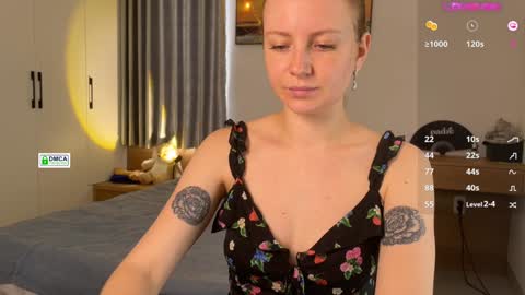 Liss  online show from 12/25/24, 04:44