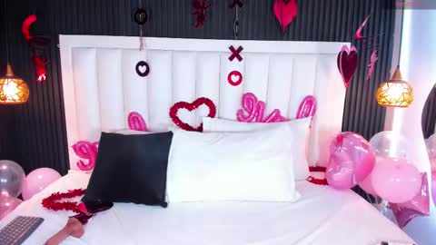 Firedoll online show from 02/15/26, 07:51