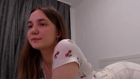 Snapshot of fireflies_fly_ chatting on 11/04/25, 07:57 fireflies_fly_ online show from 11/04/25, 07:57