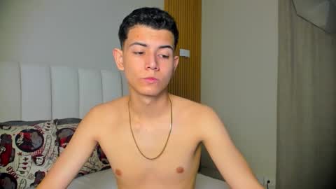 Nicolas online show from 11/25/25, 01:22