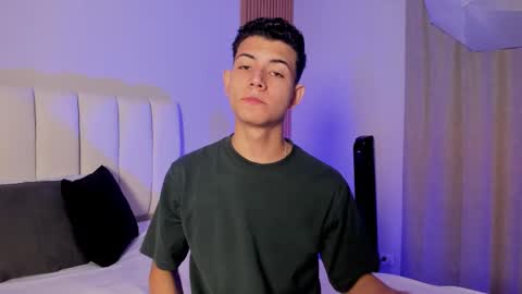 Nicolas online show from 02/13/26, 01:07