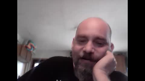 Snapshot of fireprince1977 chatting on 05/06/26, 10:26 Brad online show from 05/06/26, 10:26