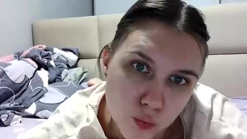 Sara online show from 12/18/25, 07:09