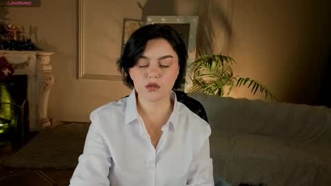 SOFIA online show from 12/15/25, 07:12