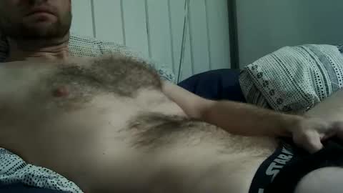 Snapshot of fisketilt chatting on 12/21/25, 07:59 monkeyfish online show from 12/21/25, 07:59