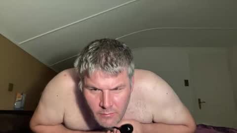 Snapshot of fistme33 chatting on 10/12/25, 05:45 fistme33 online show from 10/12/25, 05:45