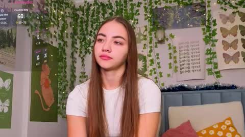 Ashle online show from 12/18/25, 04:29