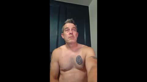 Snapshot of fitdaddylove chatting on 04/30/26, 05:36 FitDaddy online show from 04/30/26, 05:36