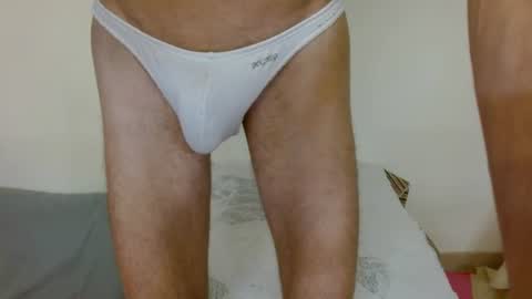Snapshot of fithotguy90 chatting on 06/12/26, 04:28 Luis online show from 06/12/26, 04:28