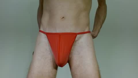 Snapshot of fithotguy90 chatting on 06/20/26, 06:11 Luis online show from 06/20/26, 06:11