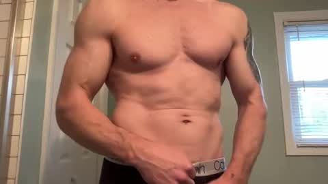 Snapshot of fitlance chatting on 12/19/24, 01:18 Lance Remington online show from 12/19/24, 01:18