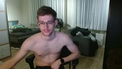 Fitwhiteboy01 online show from 11/15/25, 07:10