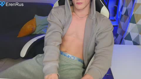 Eren.  online show from 12/06/24, 09:35