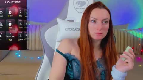 Yana online show from 10/13/25, 12:05