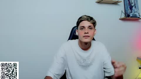 Snapshot of flaquito___ chatting on 05/22/26, 12:18 Flaquito online show from 05/22/26, 12:18